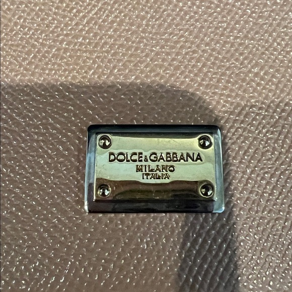 Dolce and Gabbana Large Sicily Bag in Dauphine Calfskin - Picture 10 of 14